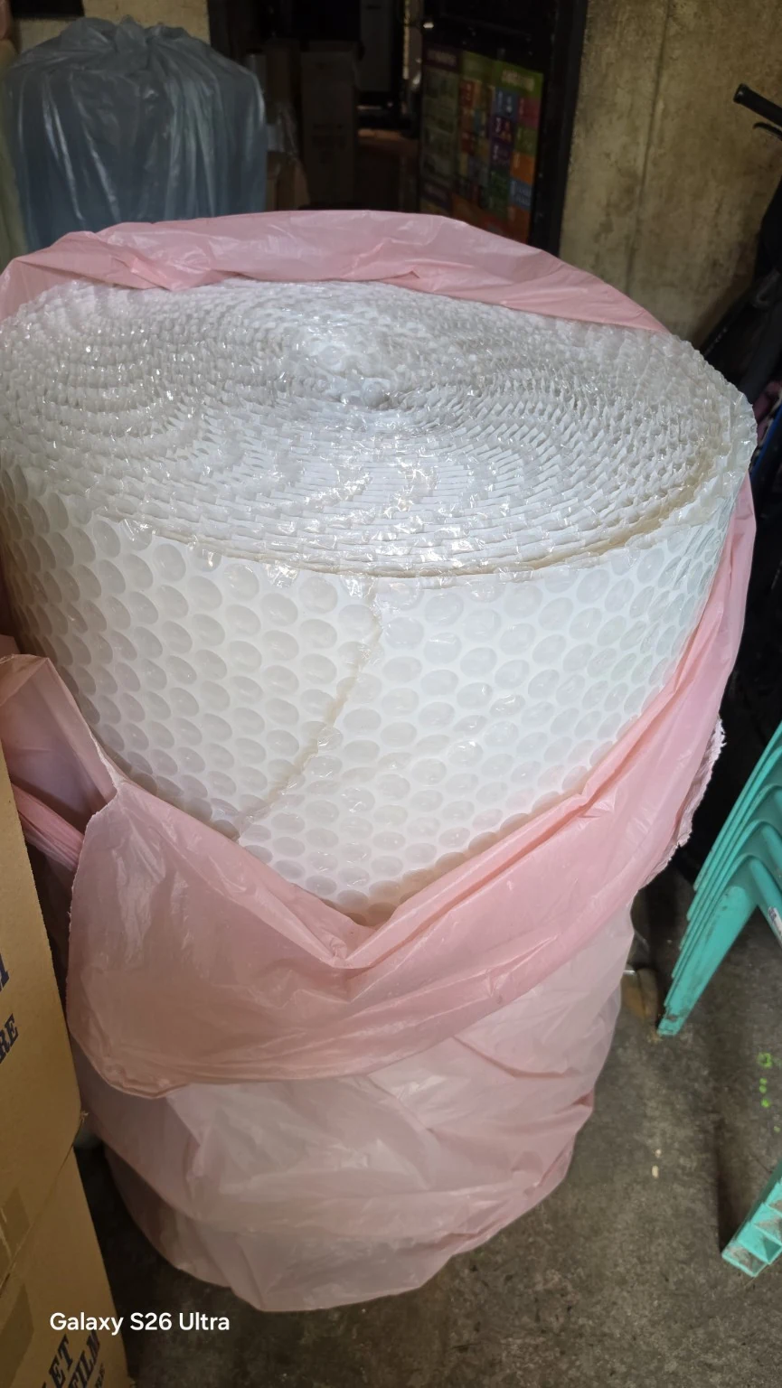 Big Eye Bubble Wrap 40" x 50